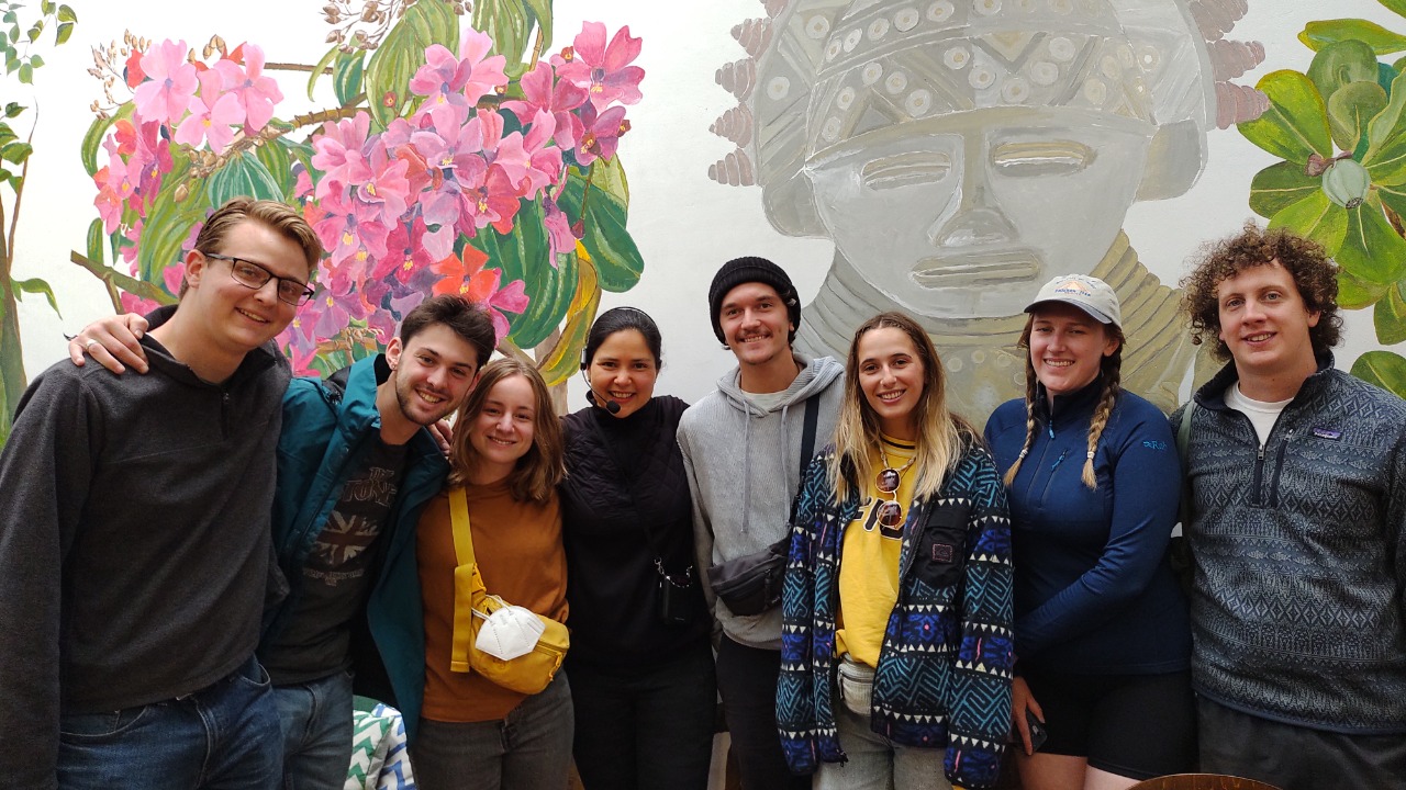 Graffititour met koffie in Bogotá Graffititour met koffie in Bogotá - VE Mundo - Tours Bogota