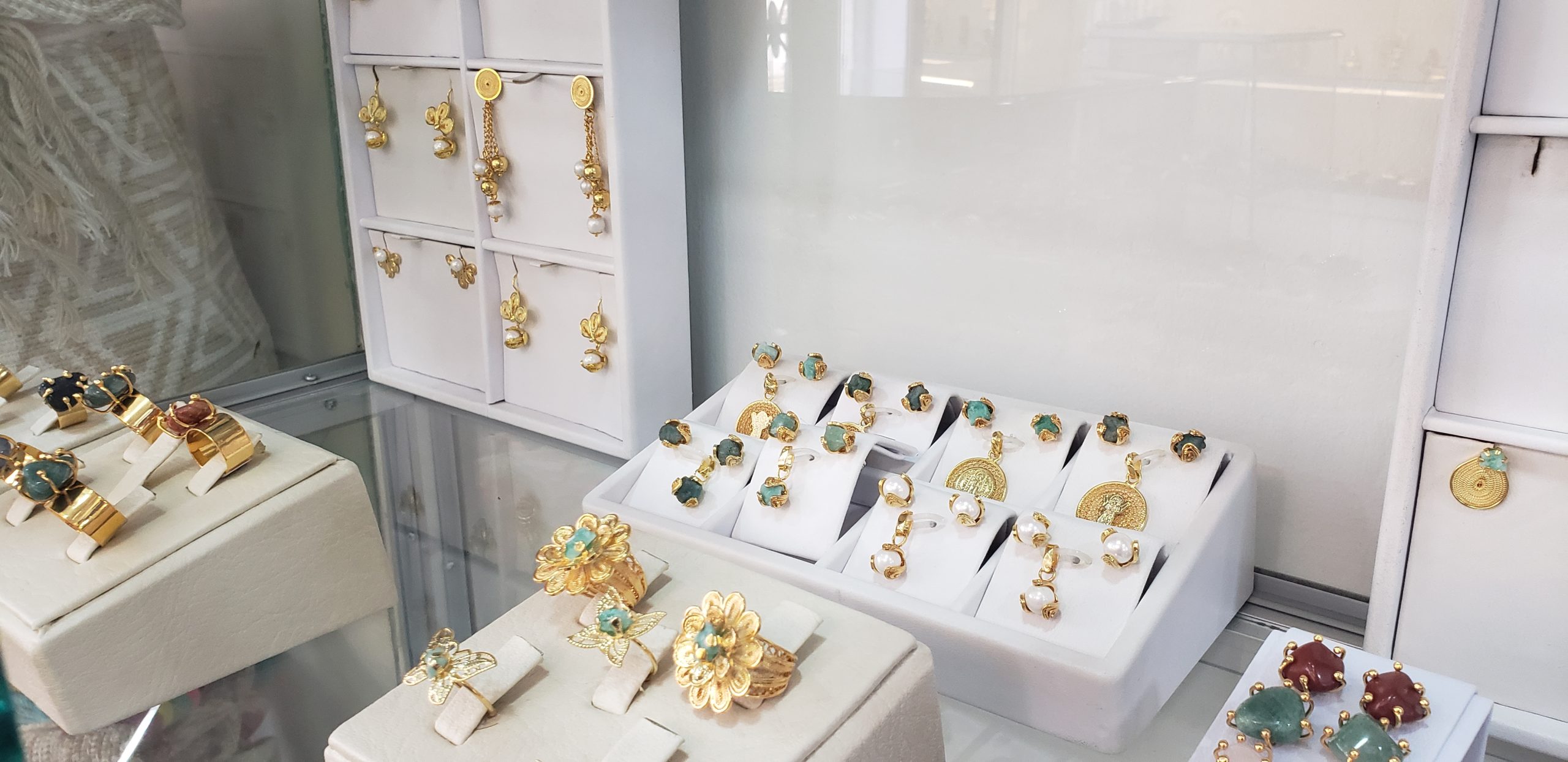 Shoppingtour: handwerk, smaragden, koffie en souvenirs om nooit te vergeten Colombia Shoppingtour: handwerk, smaragden, koffie en souvenirs om nooit te vergeten Colombia - VE Mundo - Tours Bogota